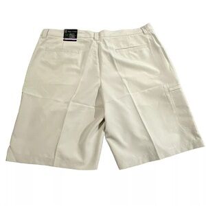 NWT PGA Tour Mens Tech Cargo Golf Shorts Sz 38 Pro Series Beige Khaki 9" Inseam